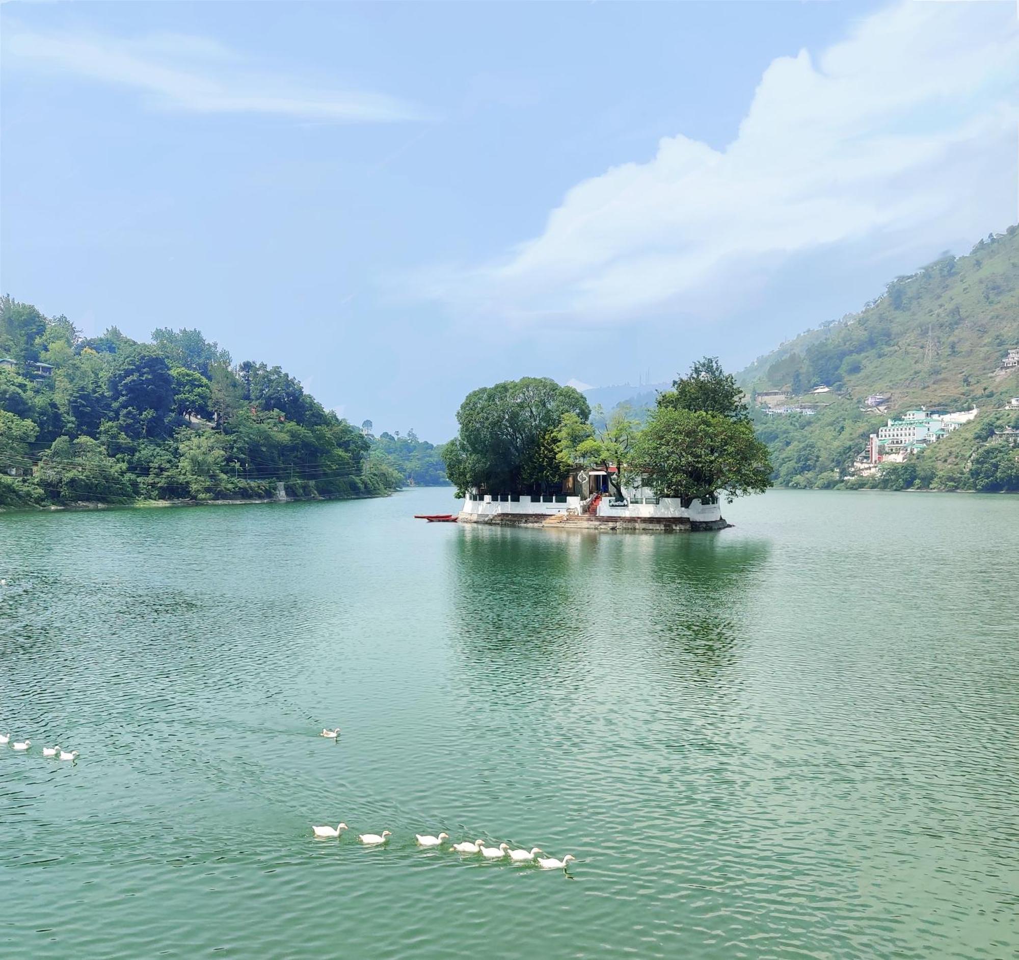 The Rosefinch Sarovar Portico Bhīm Tāl Extérieur photo